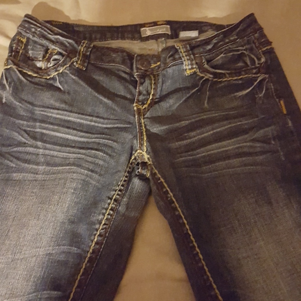 Jeans - Picture 2 of 4